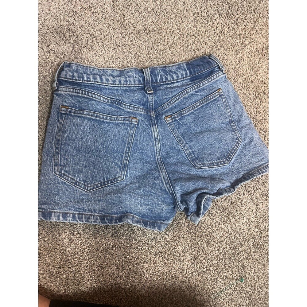 Abercrombie and Fitch mom Shorts 27. 4 - Picture 3 of 3